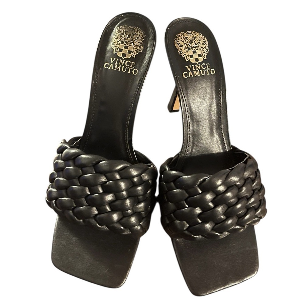 Black Leather quilted Heels by Vince Camuto-NWOT Size 9.5